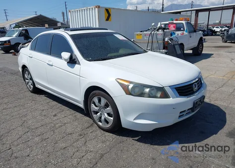 2008 Honda Accord 2.4 Ex from USA, damaged, VIN 1HGCP26798A061265